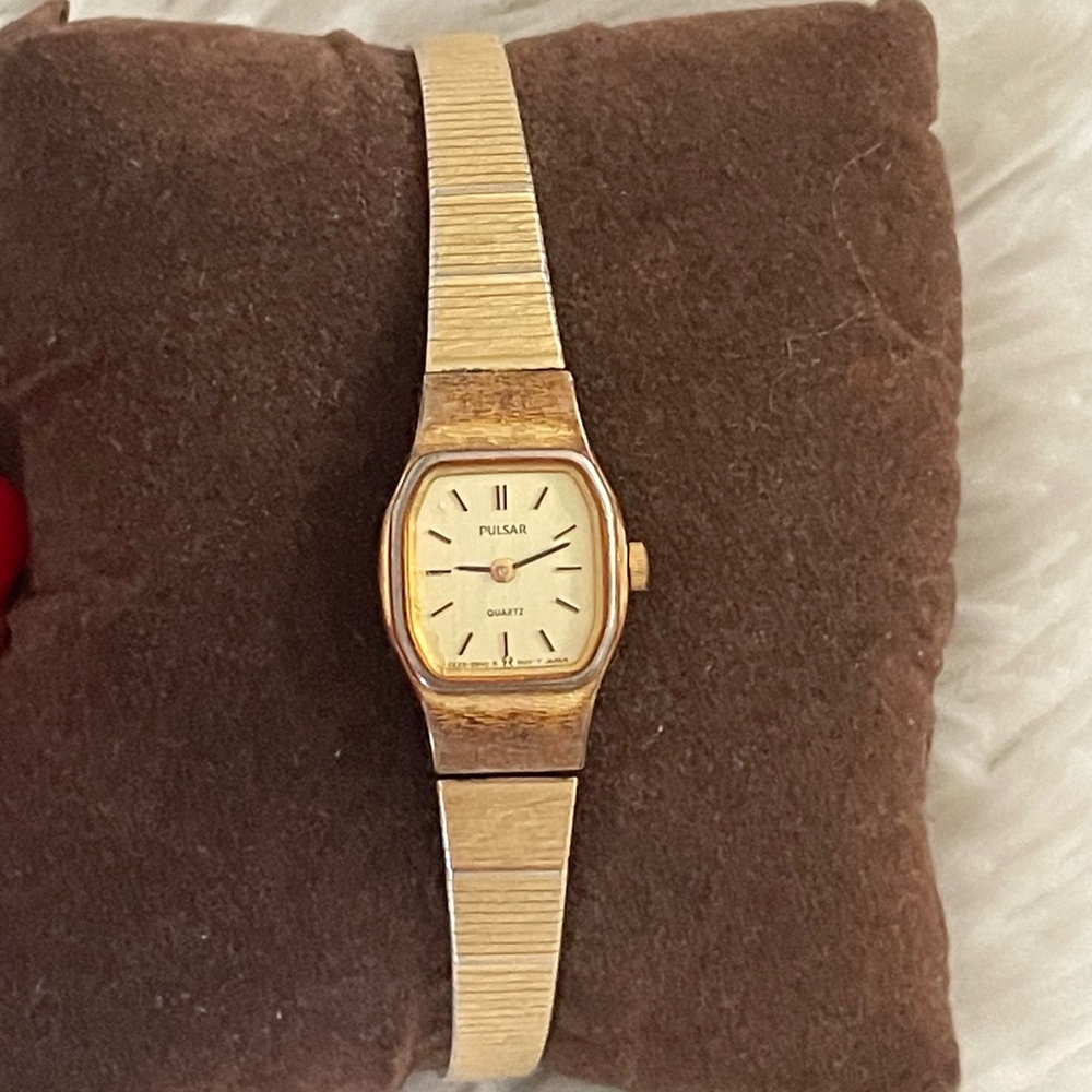 Vintage pulsar watch